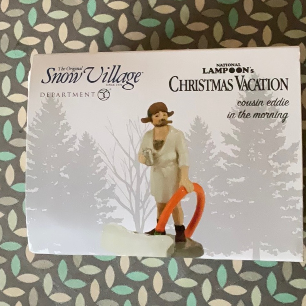 Christmas Vacation Village Figurine